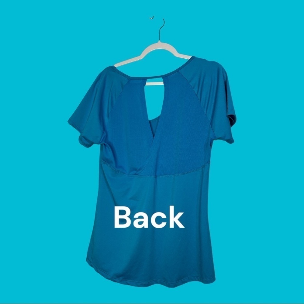 Bally Total Fitness V Neck Athletic T-Shirt Flared Hem Vented Back Size L - Picture 3 of 6